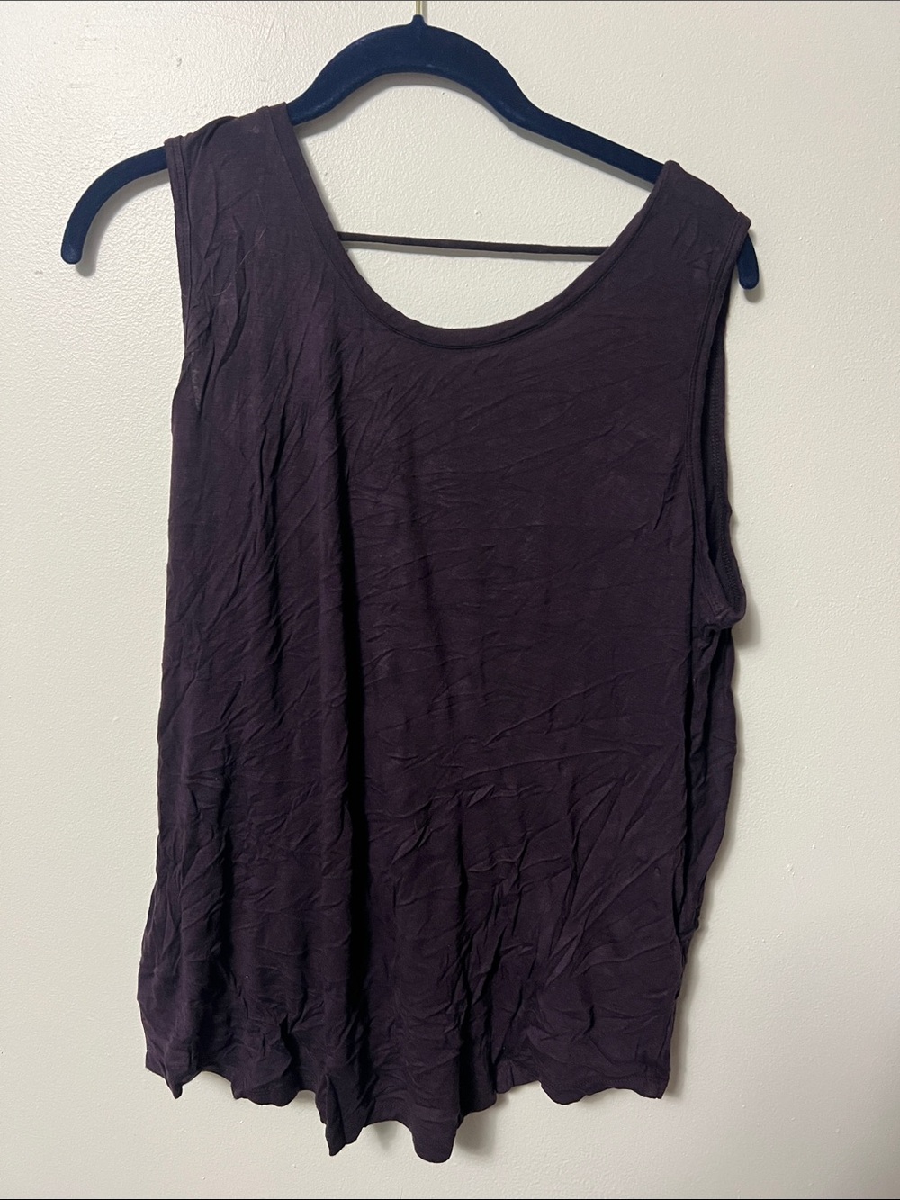 Active Life Women's Scoop Neck Tank Top - Plum